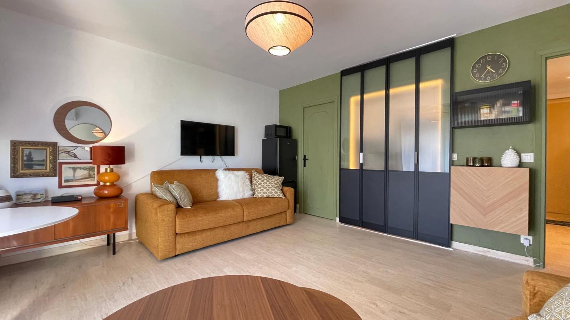 Apartment Vue - Terrasse - Parking - Juan-les-Pins