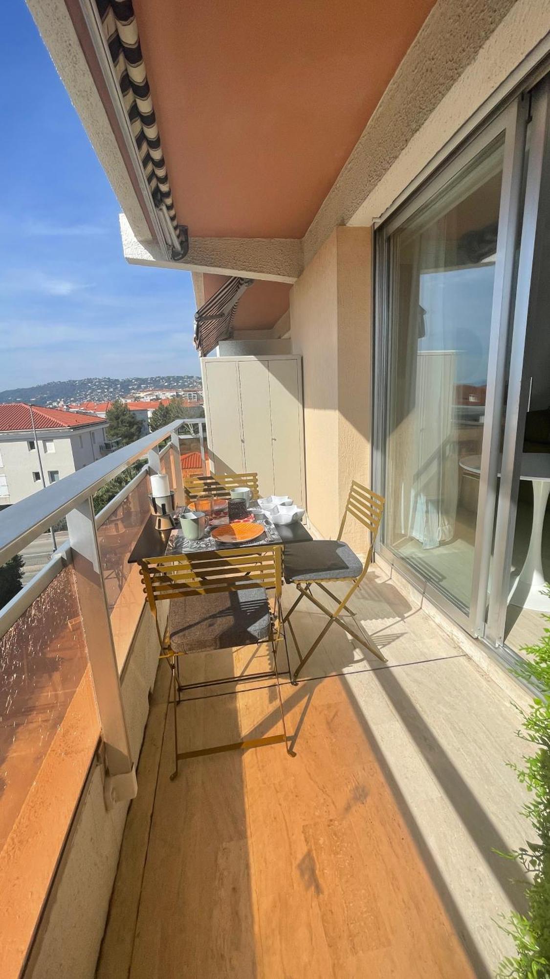 Vue - Terrasse - Parking - Apartment